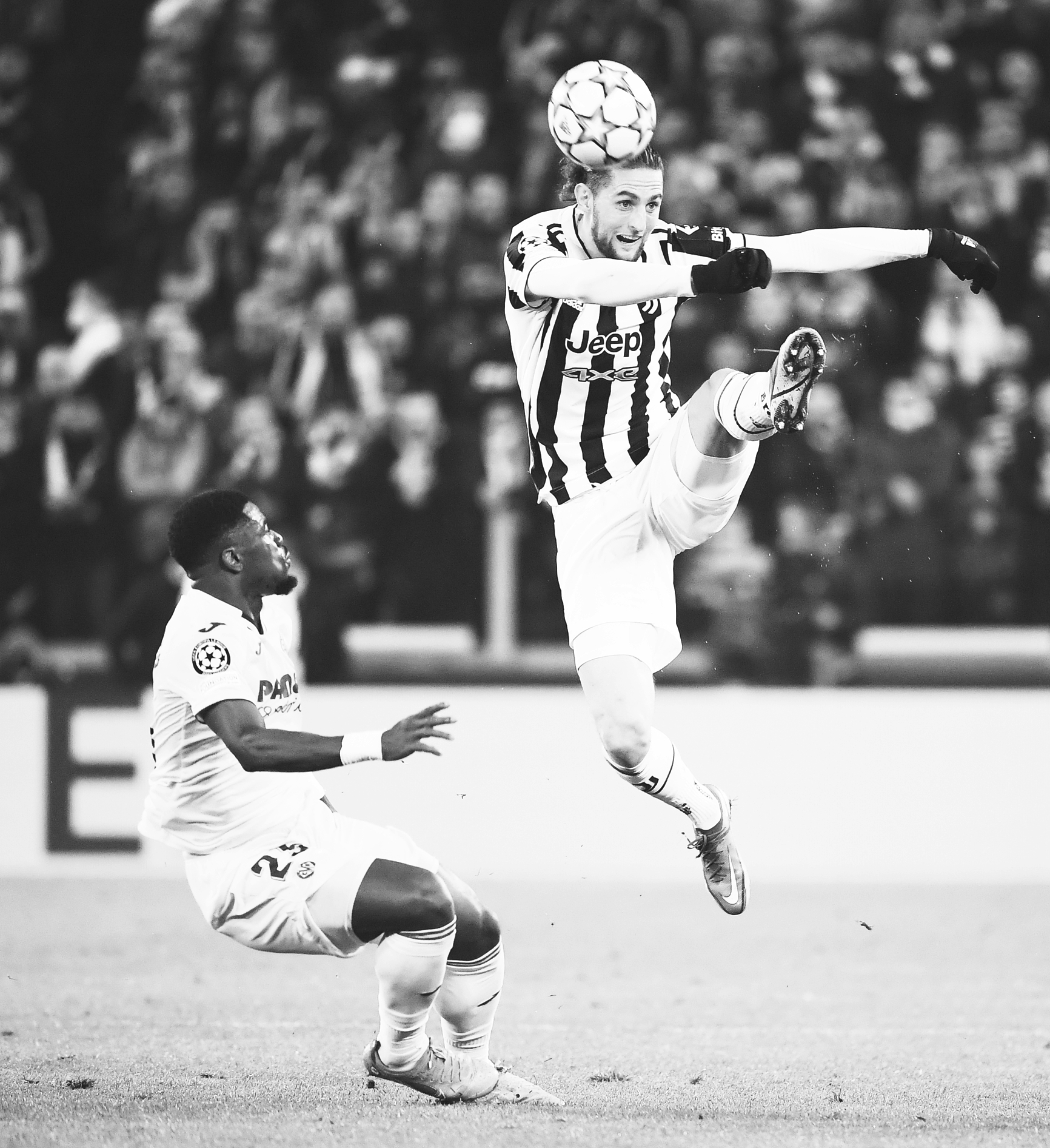 “中国女排将参加2025年女排世界杯，争夺奥运资格”.